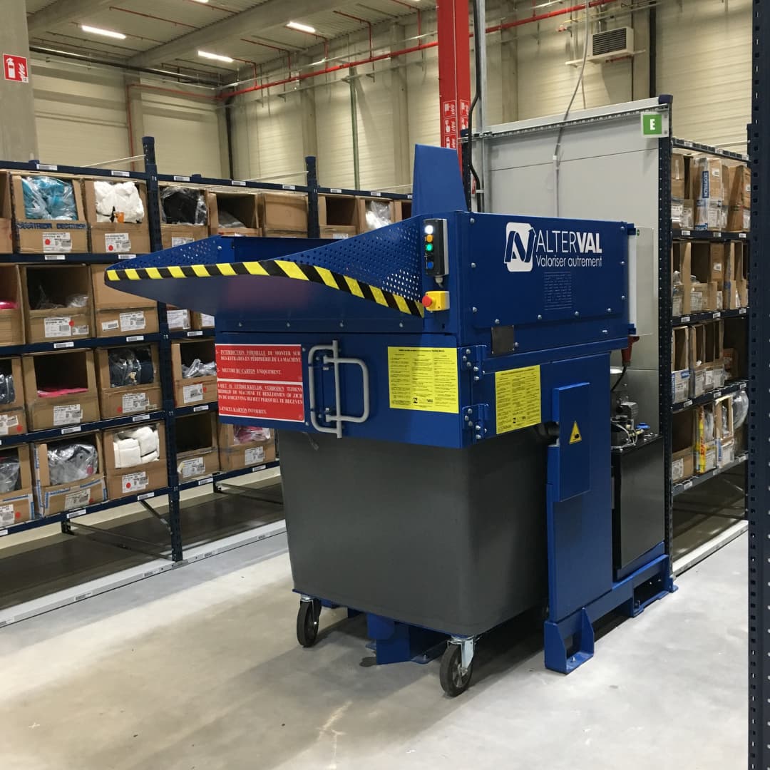 Broyeur et compacteur déchets cartons, plastiques, cagettes.- valpak